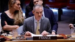 US Delegation Exits UN Security Council Session Amid France's Comments